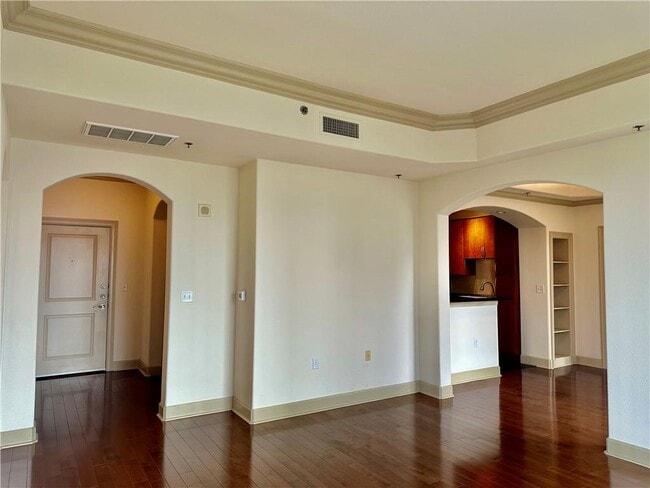 Building Photo - 3445 Stratford Rd NE