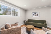 Building Photo - 2309 Cherry Hills Dr