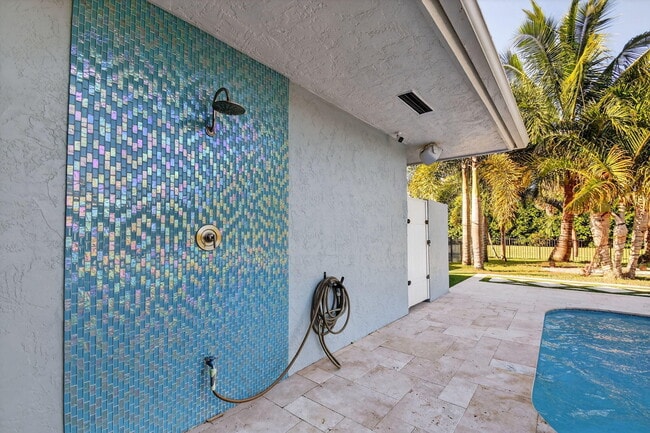 Building Photo - 13172 Doubletree Cir