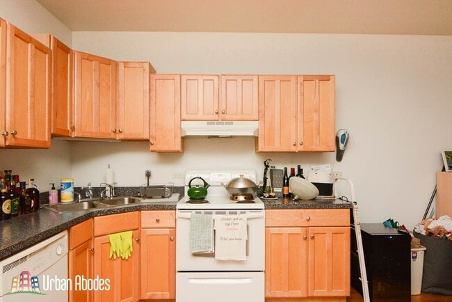 Building Photo - 3941 N Monticello Ave