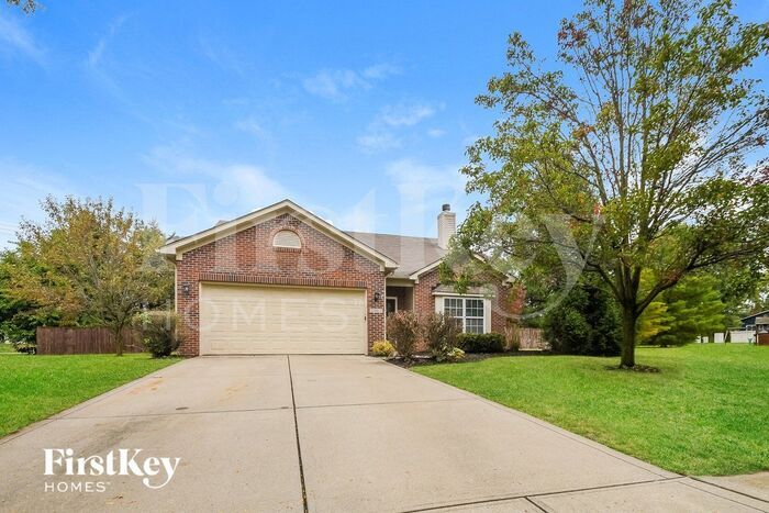 Primary Photo - 17062 Black Cherry Ct
