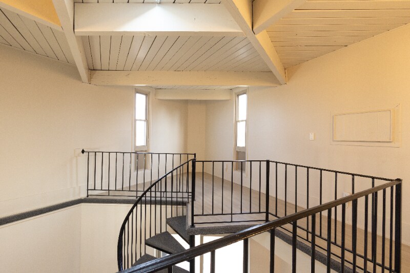 Building Photo - 4301 Harriet St