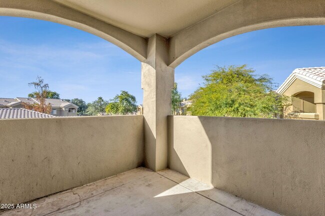 Building Photo - 5335 E Shea Blvd