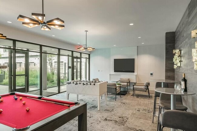 Building Photo - 350 Clarkson Ave