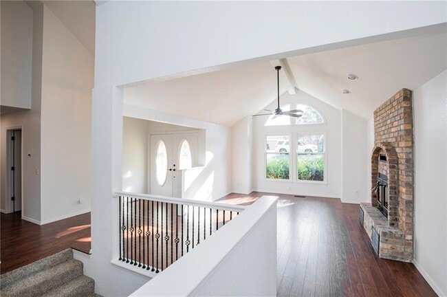 Building Photo - 8165 Old White River Rd