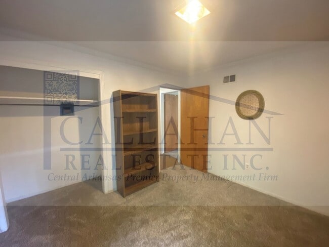 Building Photo - NLR 3 Bedroom Home