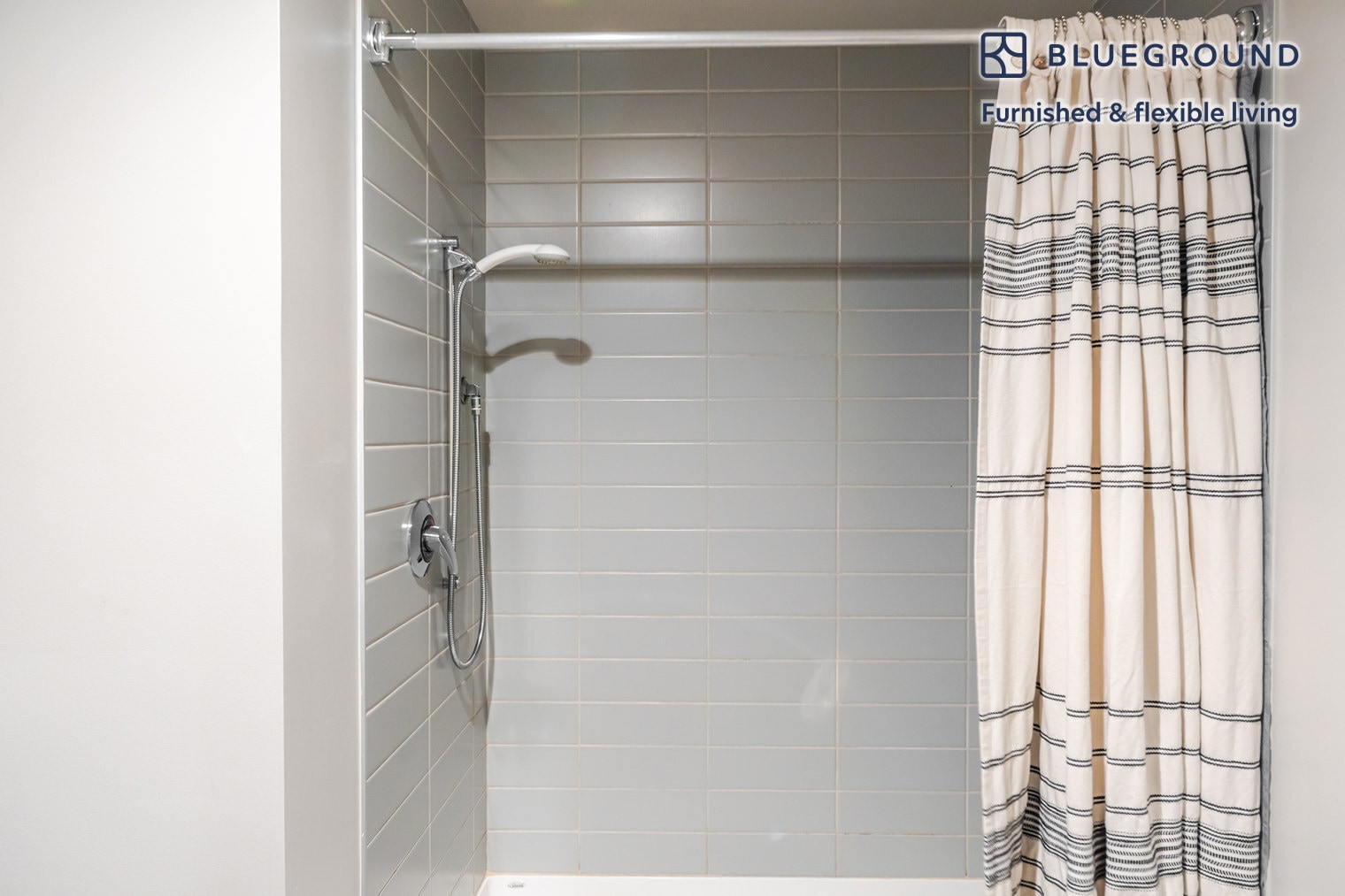 Building Photo - 1900 1st Ave