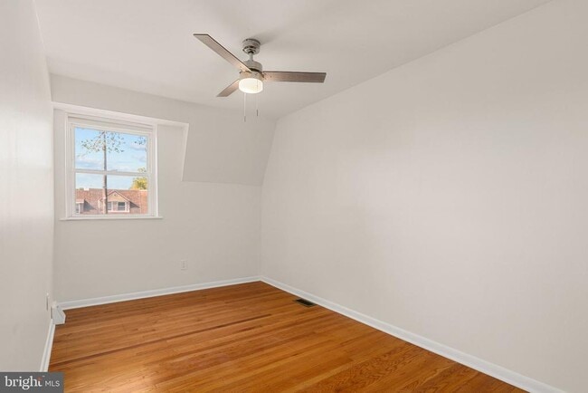Building Photo - 5461 Quentin St