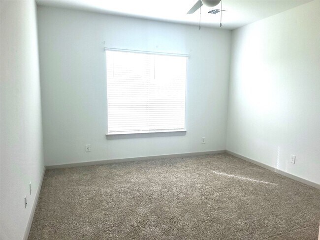 Building Photo - 22527 Cappella Vlg Ln