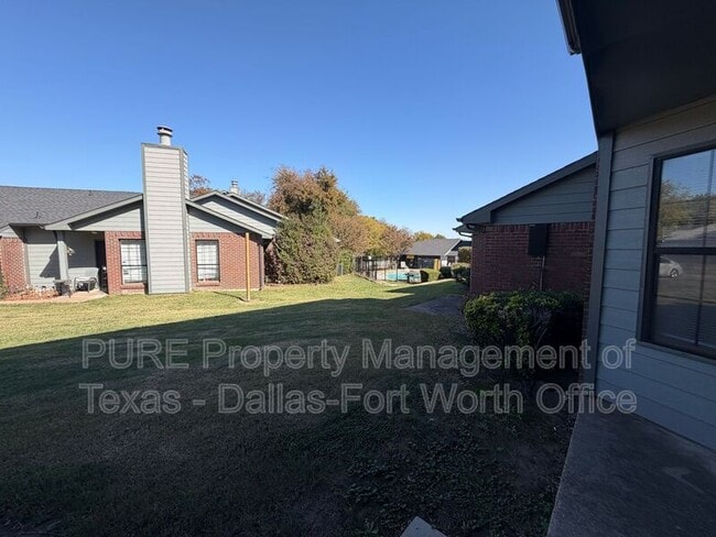 Building Photo - 806/104 Castleglen Drive