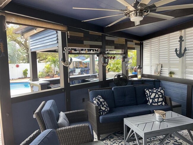 Building Photo - 6332 11th Ave S