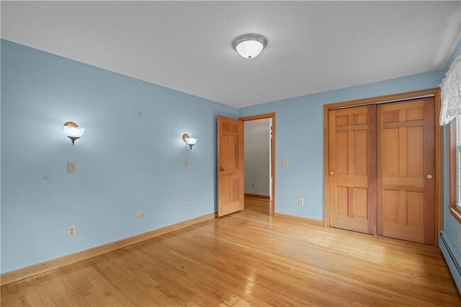 Building Photo - 155 Cedar Ave