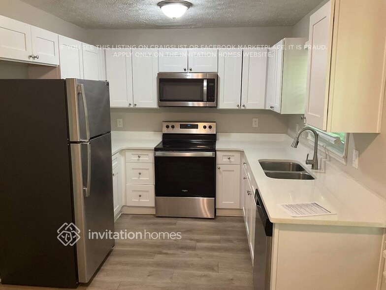 Building Photo - 1537 Spruce Ridge Ct