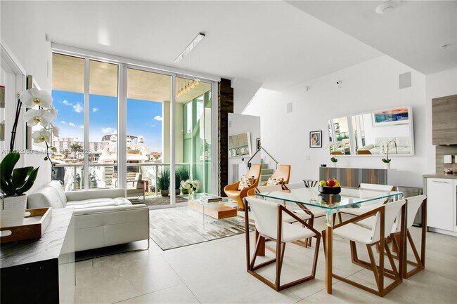 Primary Photo - 400 Sunny Isles Blvd