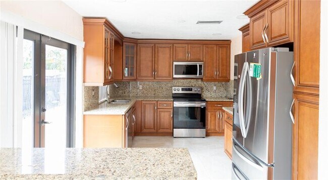Building Photo - 7480 NW 37th Ct