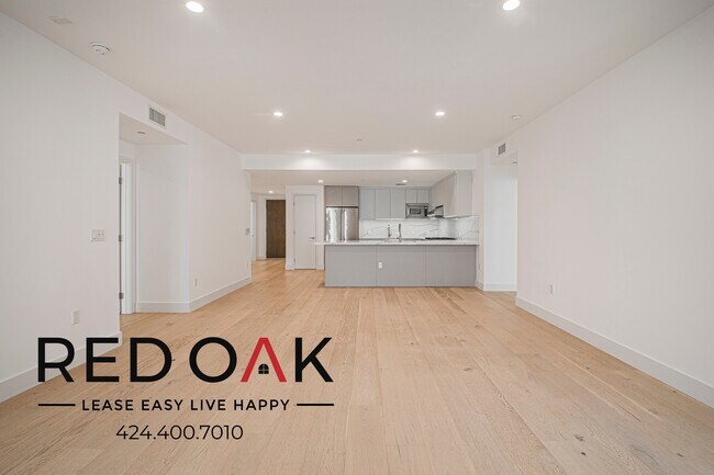 Building Photo - 1415 Reeves St