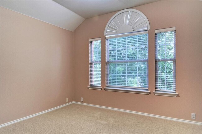 Building Photo - 8217 Endeavor Cir