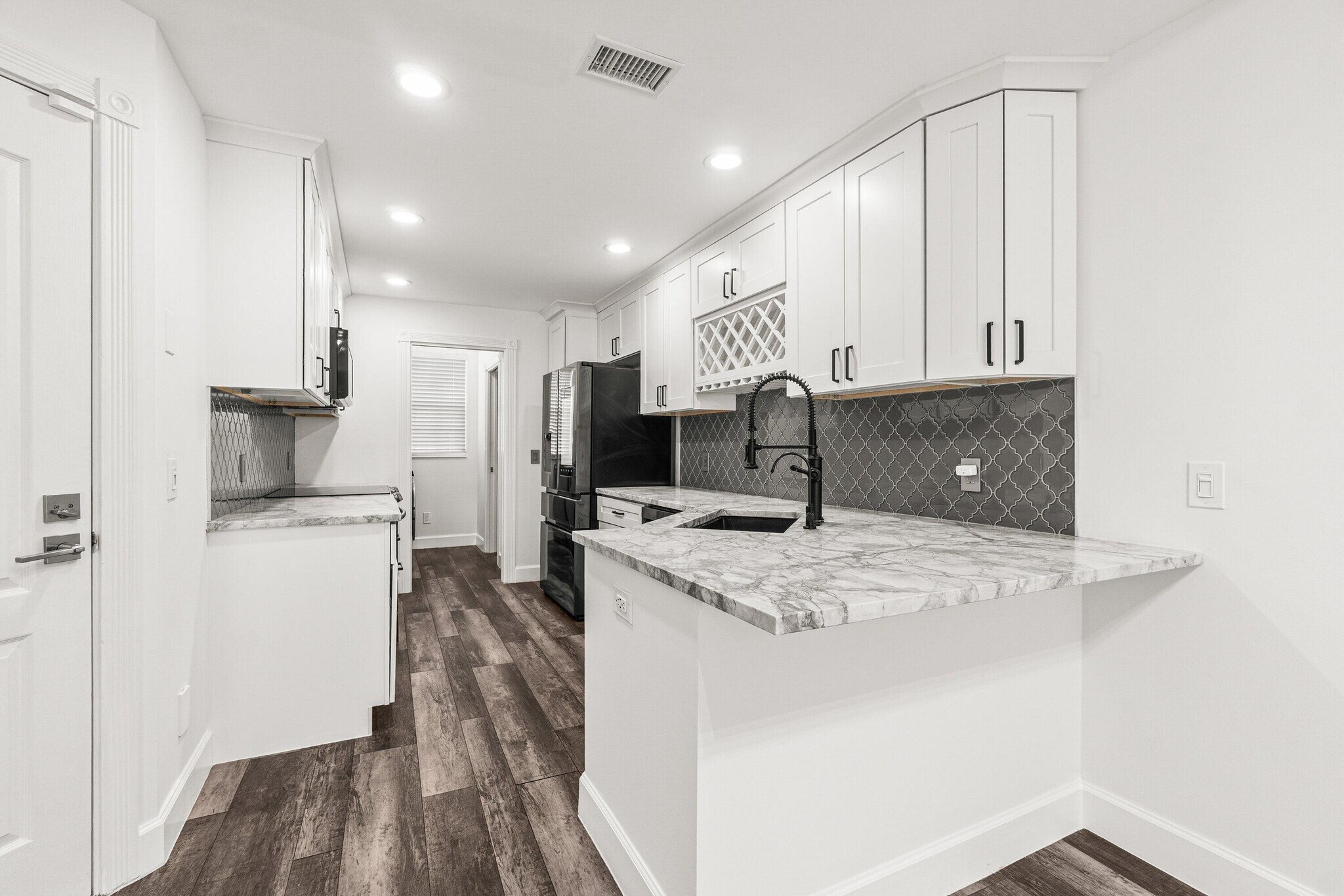 Building Photo - 508 Capistrano Dr