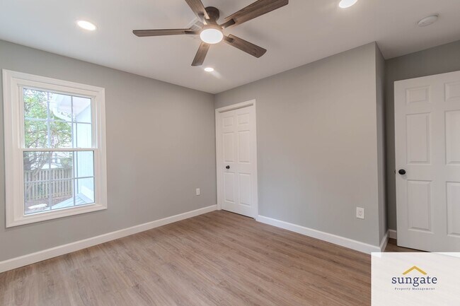 Building Photo - 11319 Harding Rd