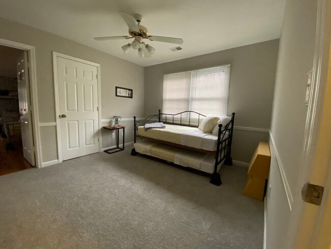 Building Photo - 3209 Ivory Trail