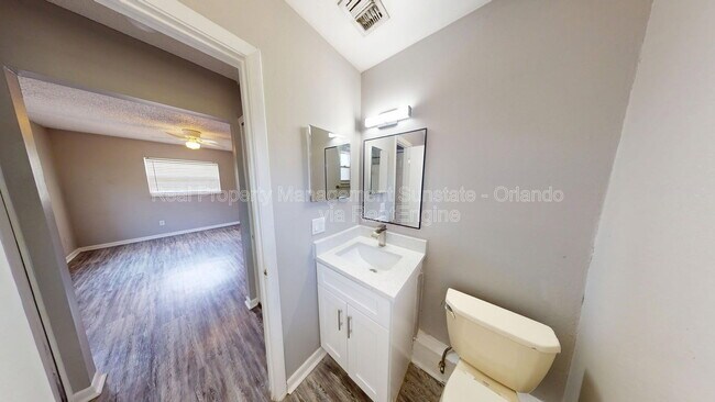 Building Photo - 506 Parson Brown Way