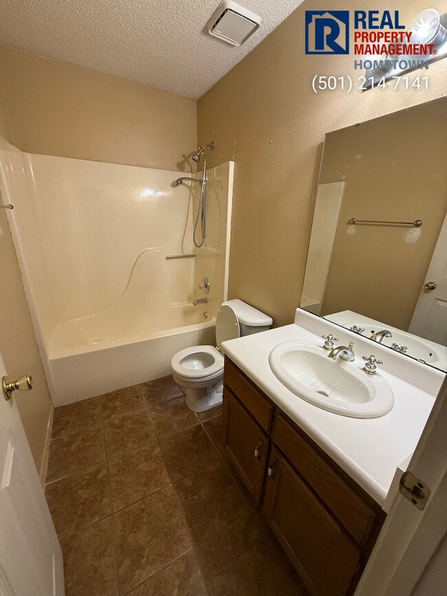 Building Photo - 78 Pinedale Cir