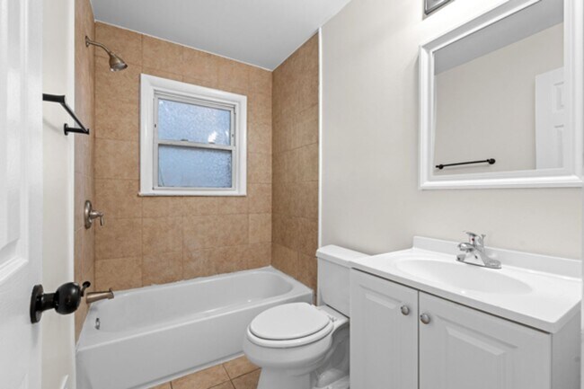 Building Photo - 28232 Edward St