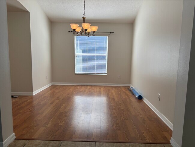 Building Photo - 14956 Braywood Trail