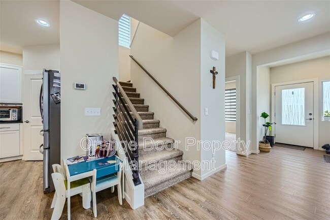 Building Photo - 32773 Maple Ave SE