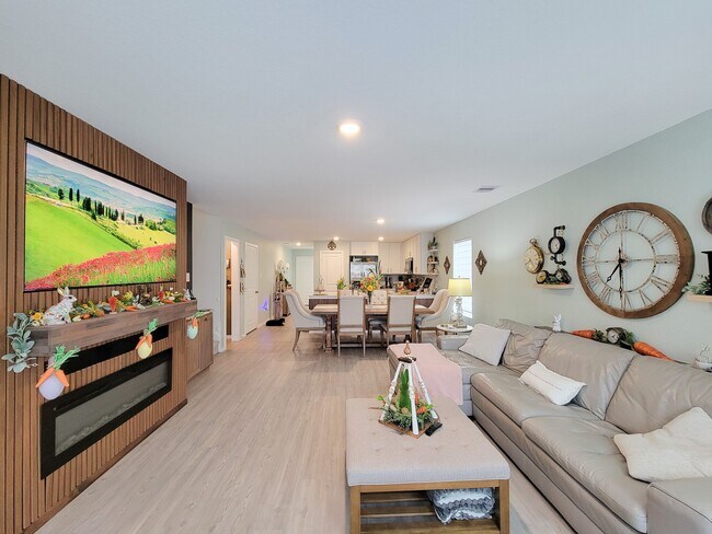 Building Photo - 18670 Scopello Dr