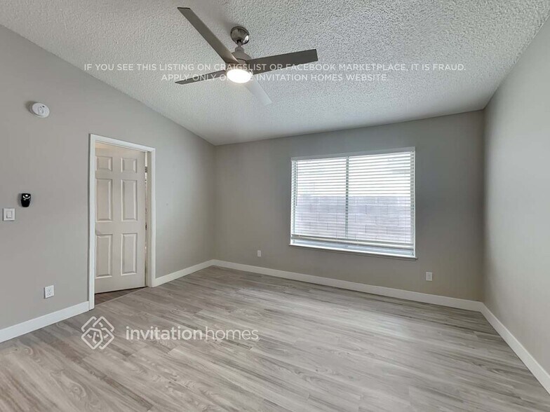 Building Photo - 7020 Cornflower Dr
