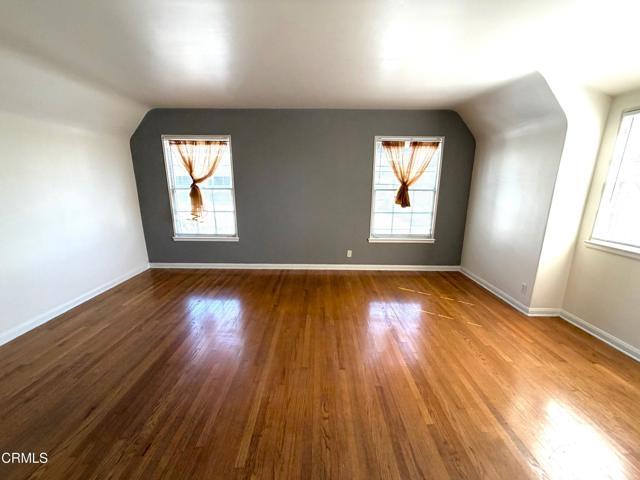 Building Photo - 1428 Oak St