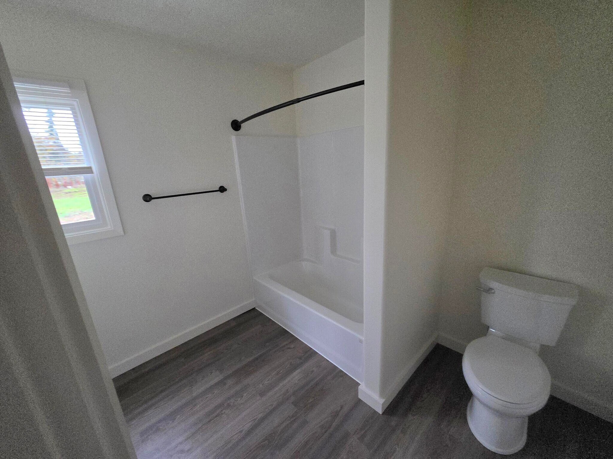 Building Photo - 12765 Clow Corner Rd