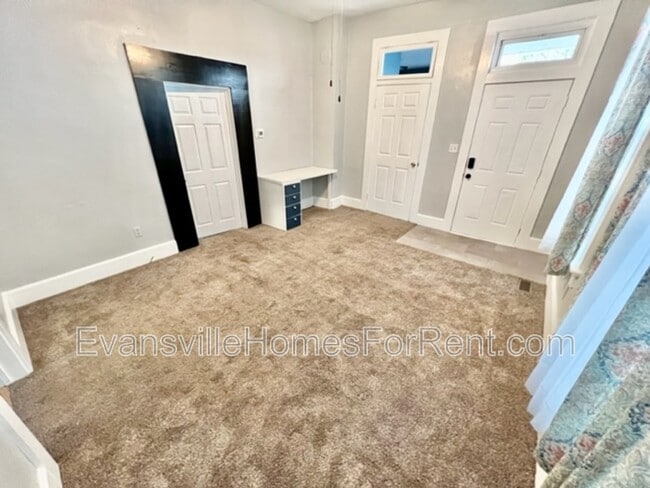 Building Photo - 1618 Stinson Ave