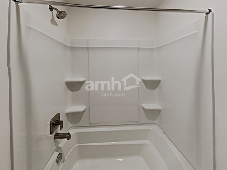 Building Photo - 1419 Perelle Ln