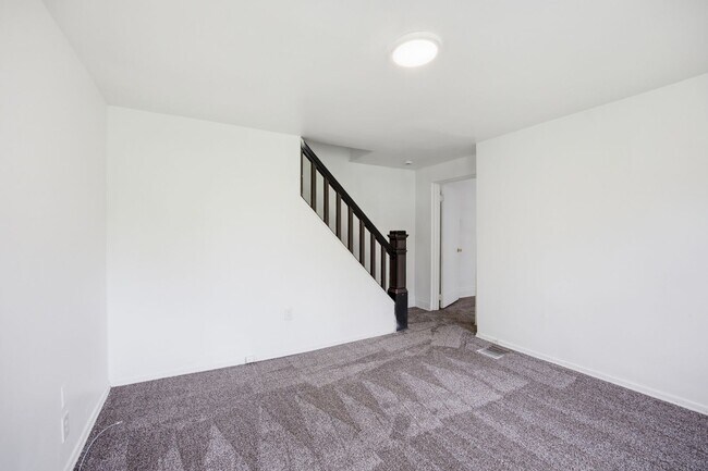 Building Photo - Charming 2BR, 1BA house in McKeesport