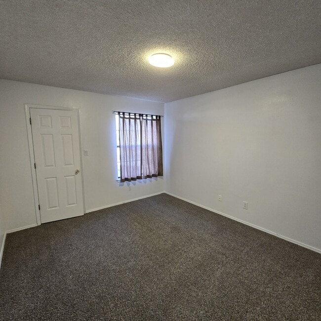 Building Photo - 7304 Grange Ave NW