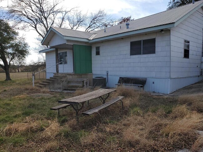 Primary Photo - 2272 FM 1044