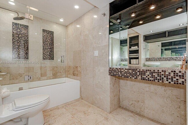 Building Photo - 2301 Collins Ave