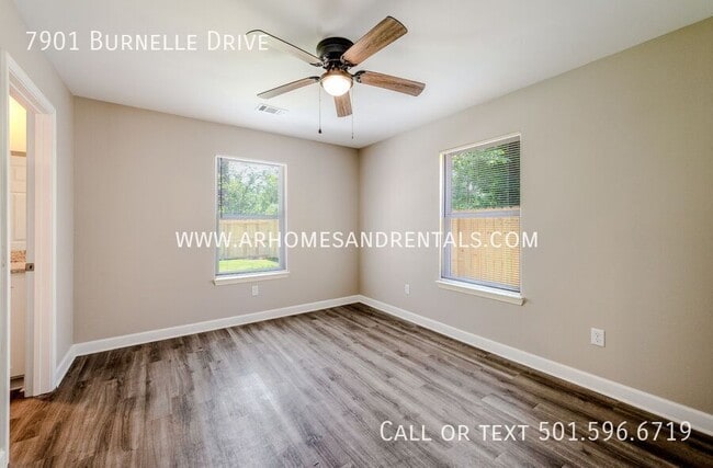 Building Photo - 7901 Burnelle Dr