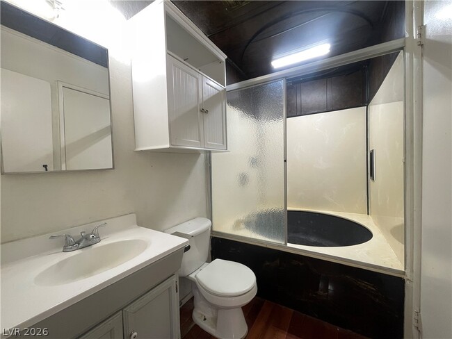 Building Photo - 3904 Blackford Pl