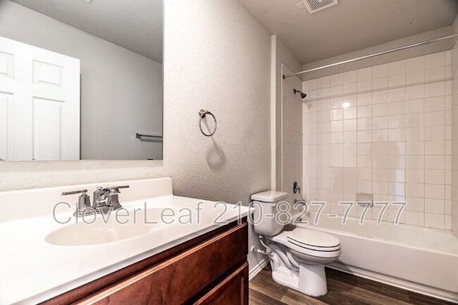 Building Photo - 6026 Bluestem Wy