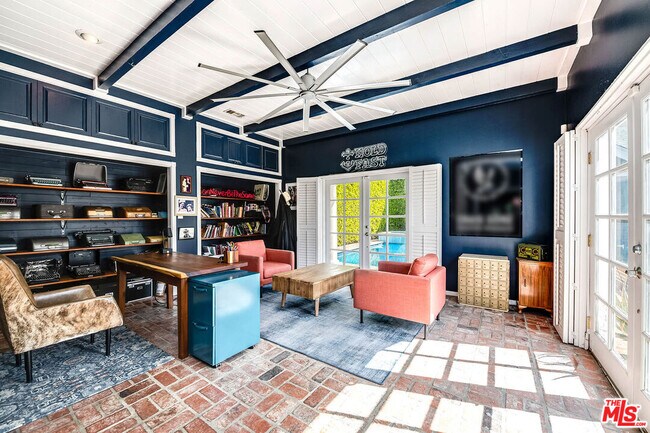 Building Photo - 1308 N Ogden Dr