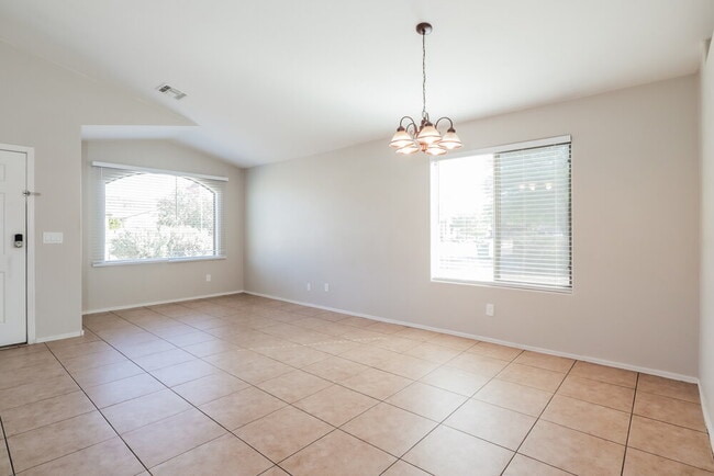 Building Photo - 5861 W Agave Bloom Ln
