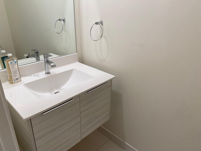 Building Photo - 10445 NW 66th St