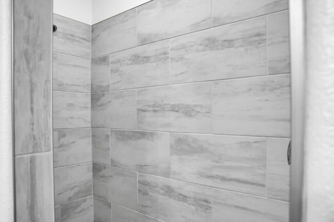 Building Photo - Beautiful Contemporary home with panoramic views! Community pool and club house use included.