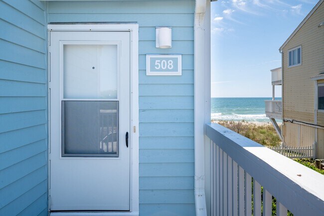 Building Photo - OCEANFRONT OFF-SEASON MONTHLY RENTAL