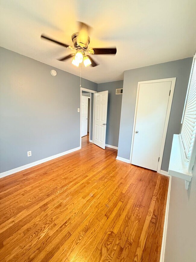 Building Photo - Charming 3 Bedroom Home in Florissant
