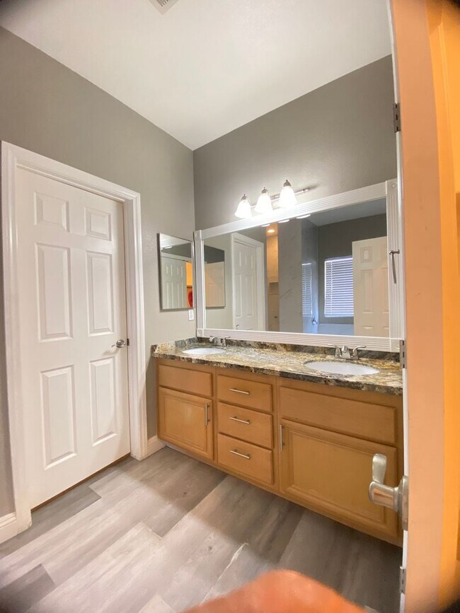 Building Photo - 3152 Rabbit Creek Dr