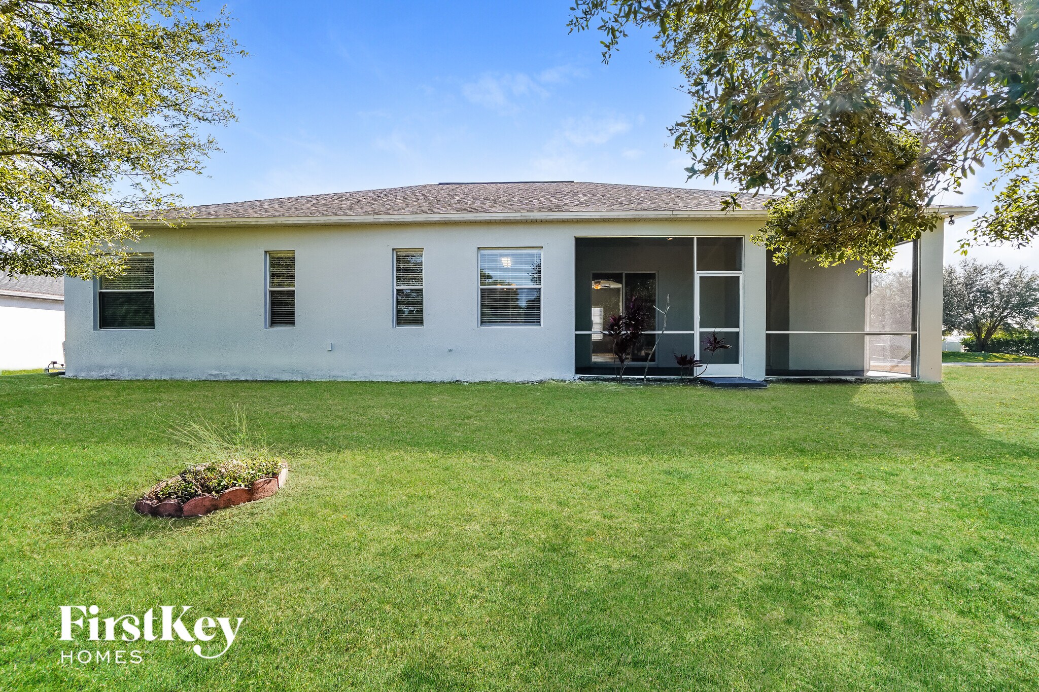 Building Photo - 2302 NW 27th Ave